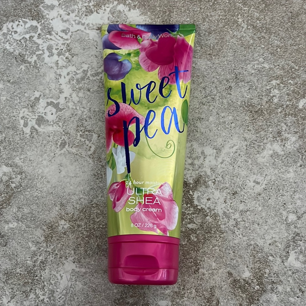 NEW| B&BW Body cream 🥰